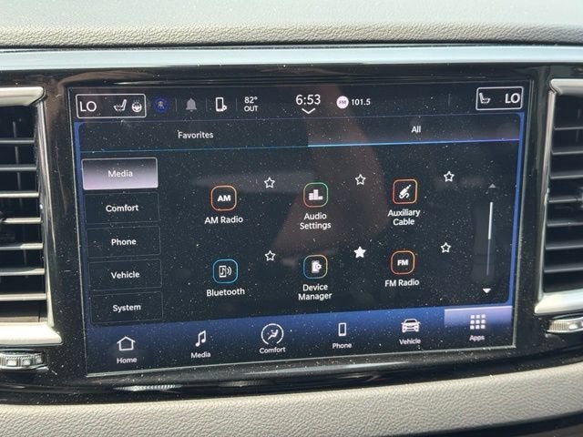 2024 Chrysler Pacifica Touring L