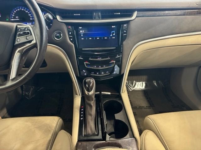 Used 2016 Cadillac XTS Luxury Collection with VIN 2G61N5S3XG9125715 for sale in Rochester, Minnesota