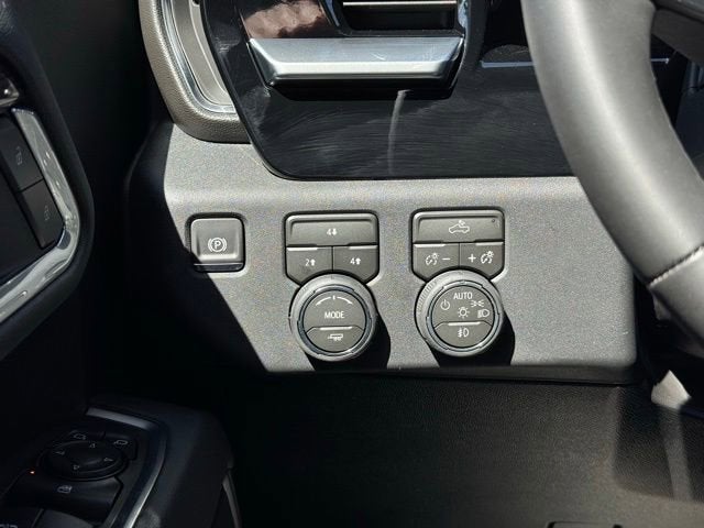 2026 Chevrolet Silverado 3500 HD LT - Photo 32