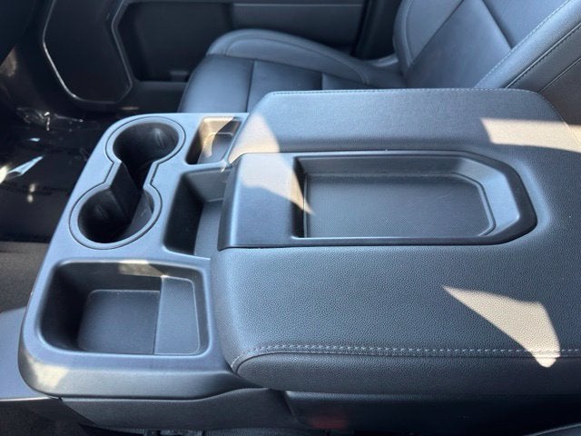 2025 Chevrolet Silverado 3500HD LT - Photo 21