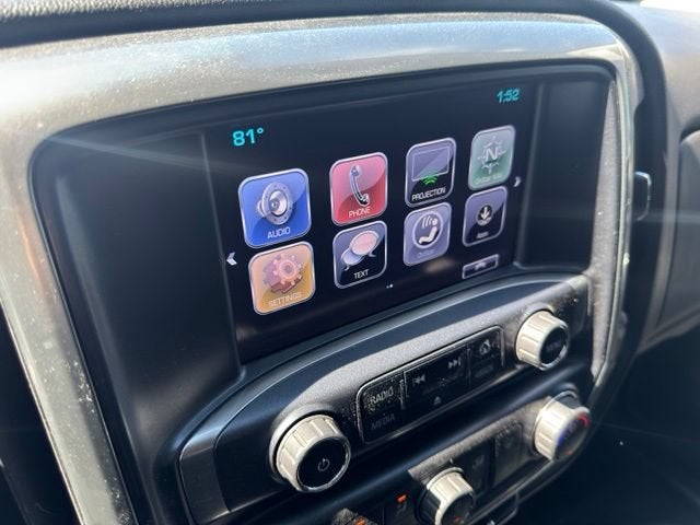 Used 2018 Chevrolet Silverado 1500 LT with VIN 2GCVKRECXJ1109479 for sale in Rochester, Minnesota