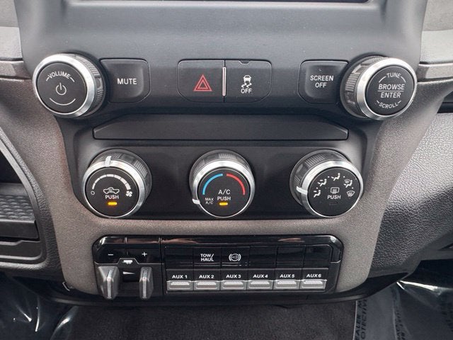 2021 RAM 2500 Tradesman Crew Cab 4x4 6'4" Box
