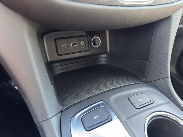 2024 Chevrolet Equinox LT - Photo 20