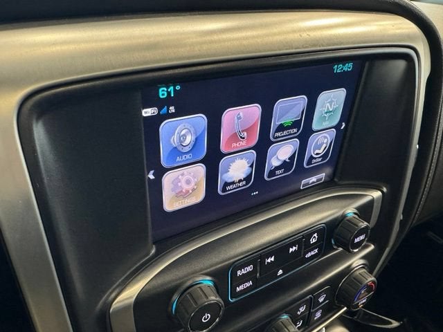 Used 2018 GMC Sierra 1500 SLT with VIN 3GTU2NEJXJG375269 for sale in Rochester, Minnesota