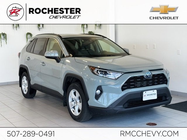 2021 Toyota RAV4 Hybrid XLE