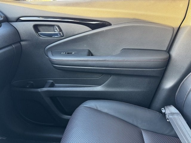 2023 Honda Ridgeline Black Edition