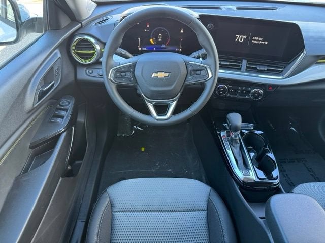 2026 Chevrolet Trax LT - Photo 10