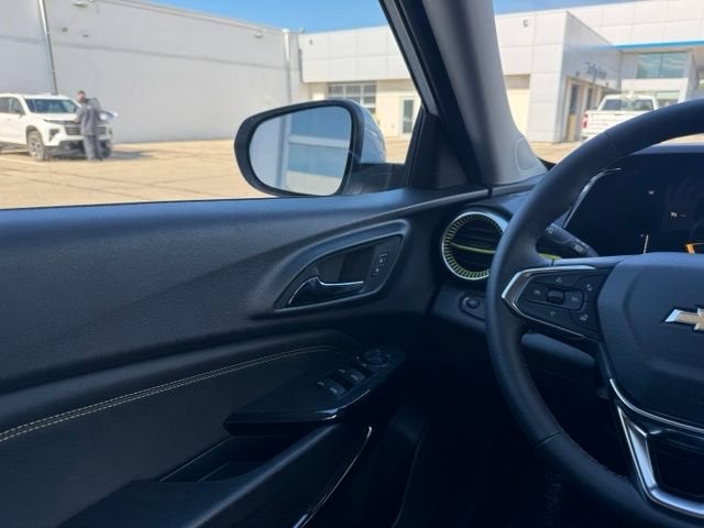 2026 Chevrolet Trax LT - Photo 26