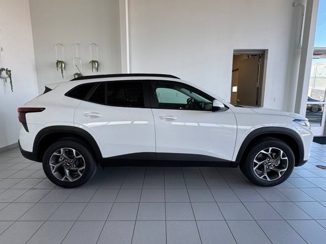 2026 Chevrolet Trax LT - Photo 31