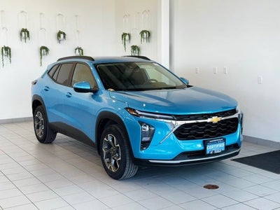 2025 Chevrolet Trax LT