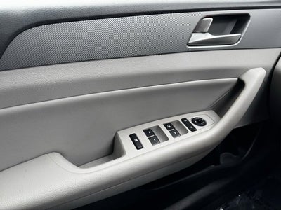 2019 Hyundai Sonata Hybrid SE