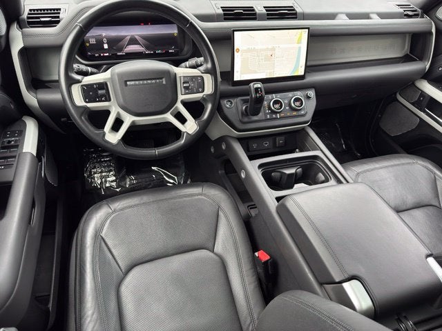 2023 Land Rover Defender 130 SE