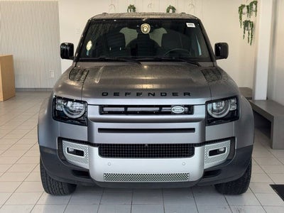 2023 Land Rover Defender 130 SE
