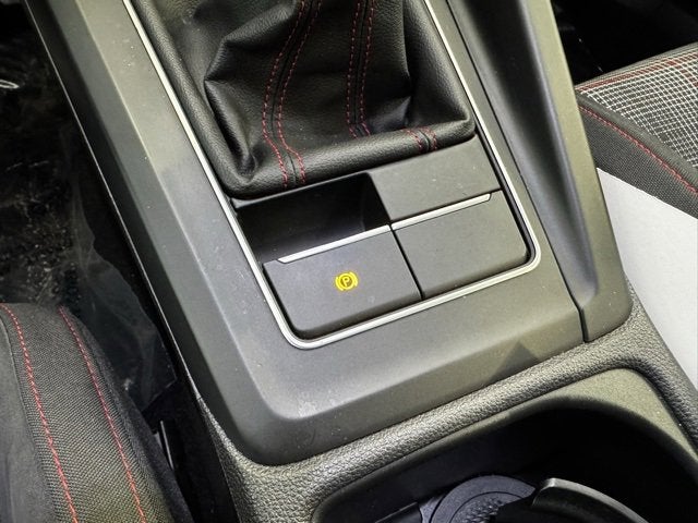 2022 Volkswagen Golf GTI S