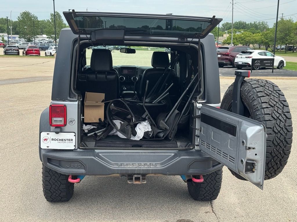 2015 Jeep Wrangler Unlimited Rubicon 6-Speed Manual