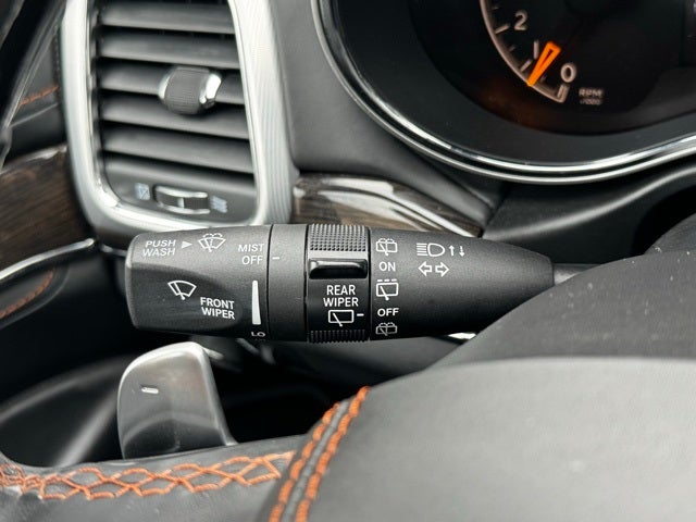 2020 Jeep Grand Cherokee Summit