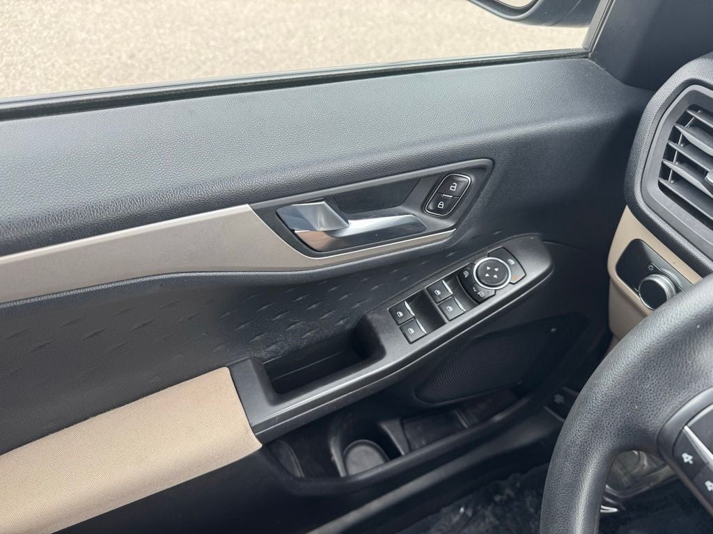 2020 Ford Escape SE FWD