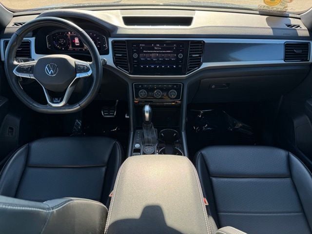 2022 Volkswagen Atlas Cross Sport 2.0T SEL R-Line