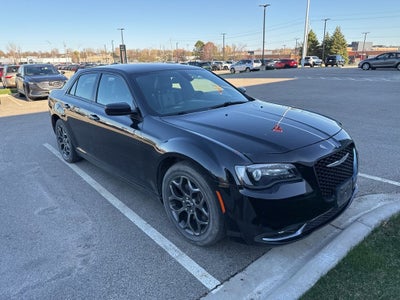 2018 Chrysler 300 S