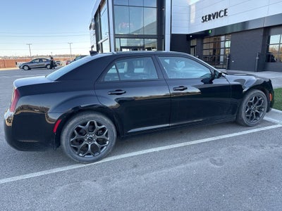 2018 Chrysler 300 S