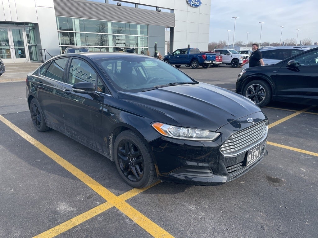 Used 2016 Ford Fusion SE with VIN 3FA6P0H78GR179475 for sale in Rochester, Minnesota