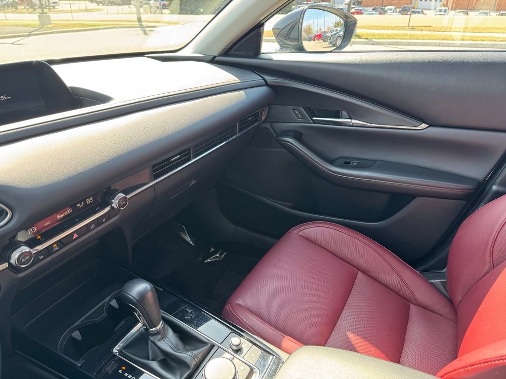 2023 Mazda Mazda CX-30 2.5 S Carbon Edition