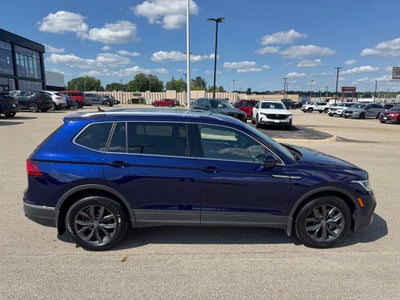 2022 Volkswagen Tiguan 2.0T SE FWD