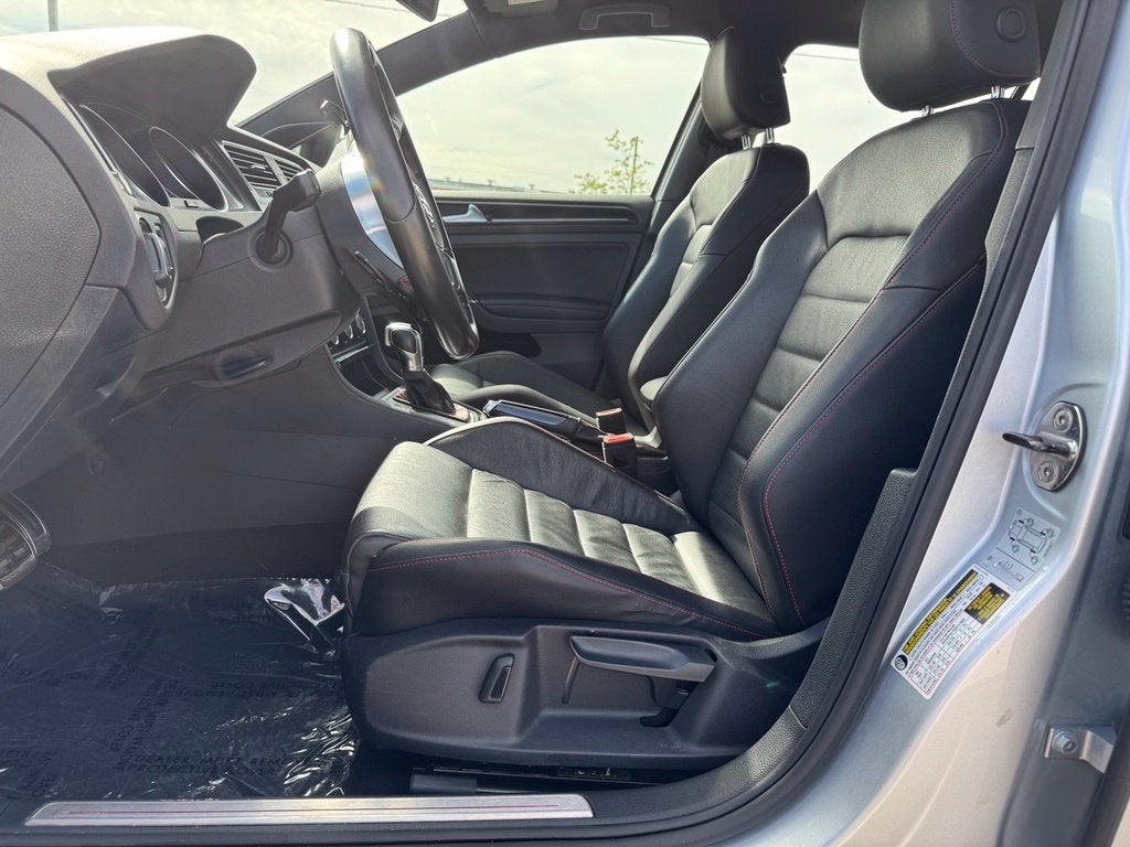 2017 Volkswagen Golf GTI SE