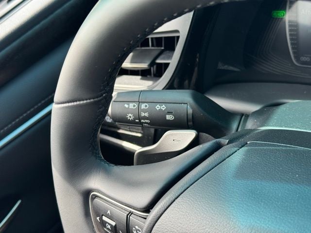 2025 Lexus ES 300h