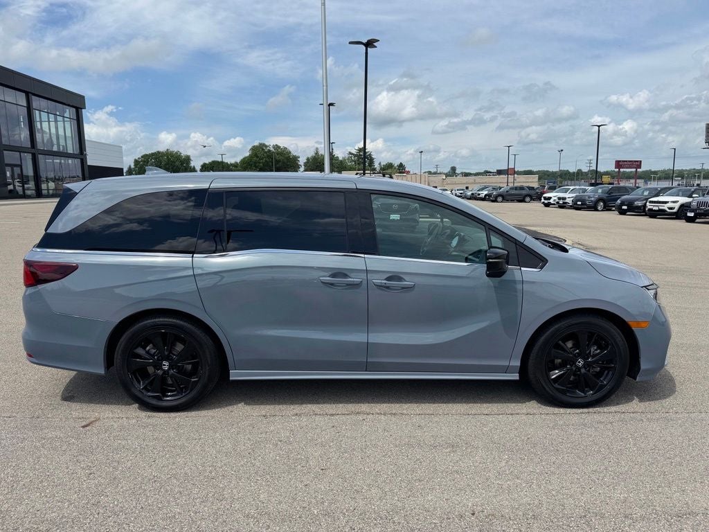 2024 Honda Odyssey Sport
