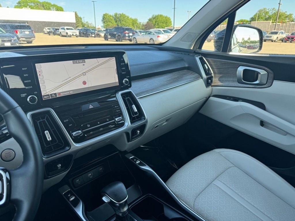 2022 Kia Sorento S