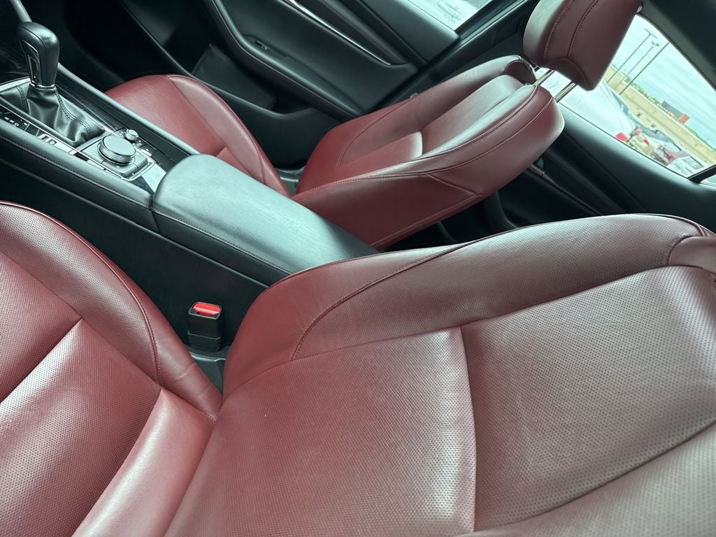 2023 Mazda Mazda3 2.5 S Carbon Edition FWD