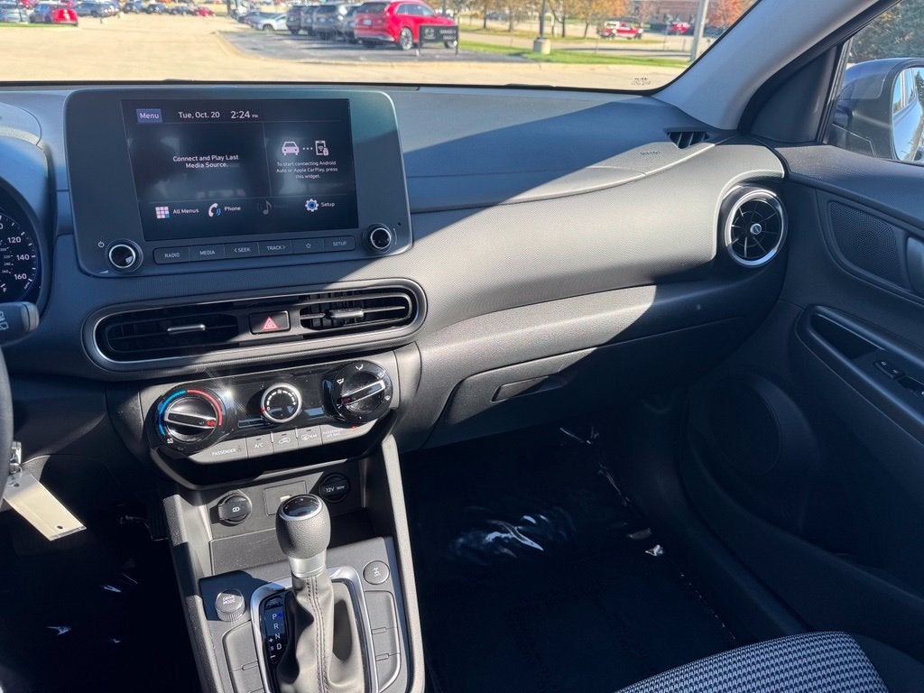 2023 Hyundai Kona SE
