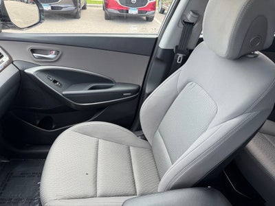 2018 Hyundai Santa Fe SE