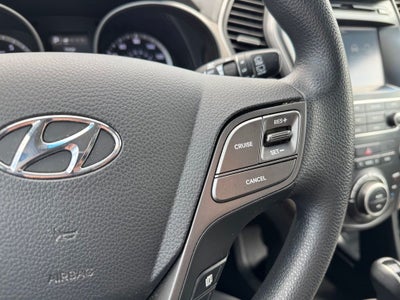 2018 Hyundai Santa Fe SE