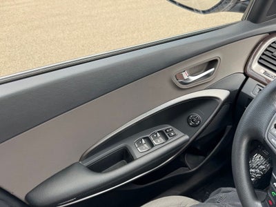 2018 Hyundai Santa Fe SE