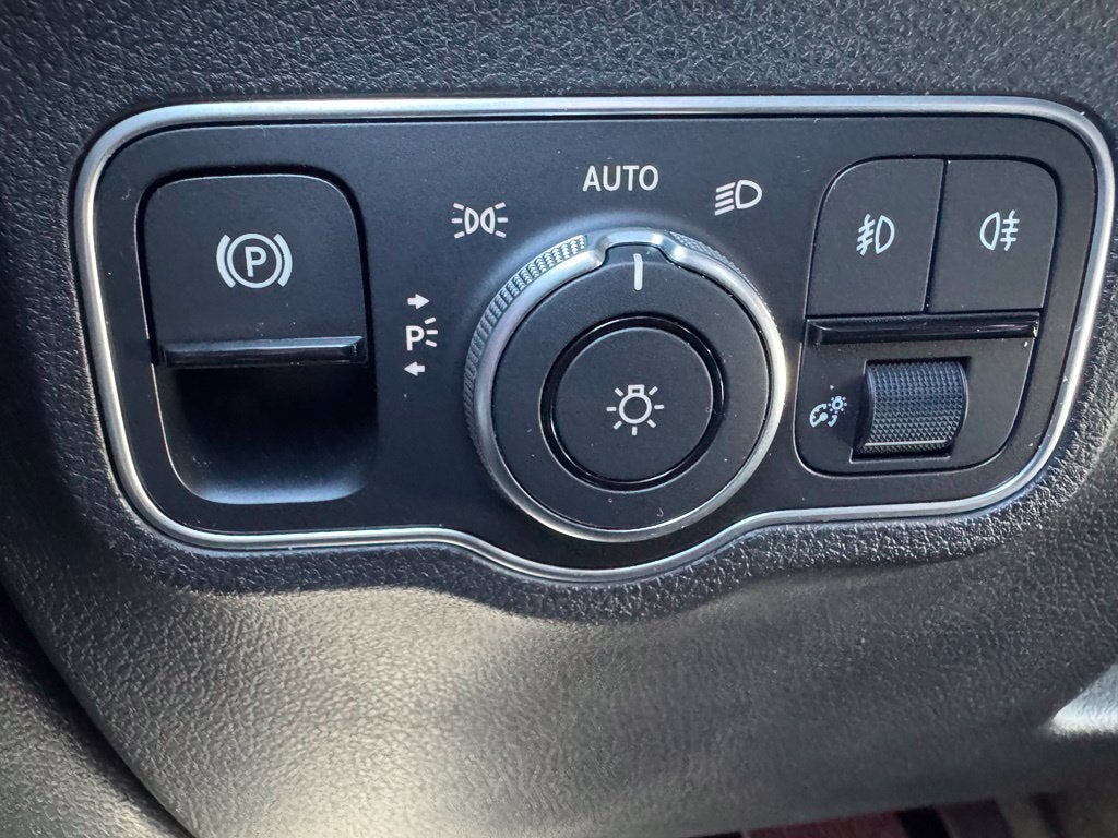 2023 Mercedes-Benz GLB GLB 250 4MATIC®