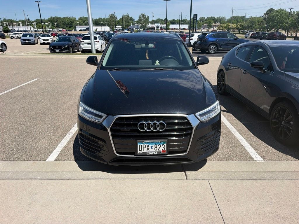 2016 Audi Q3 2.0T Prestige quattro