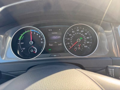 2016 Volkswagen e-Golf SE