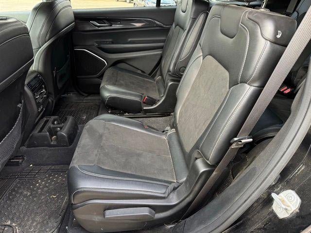 2022 Jeep Grand Cherokee L Altitude 4WD