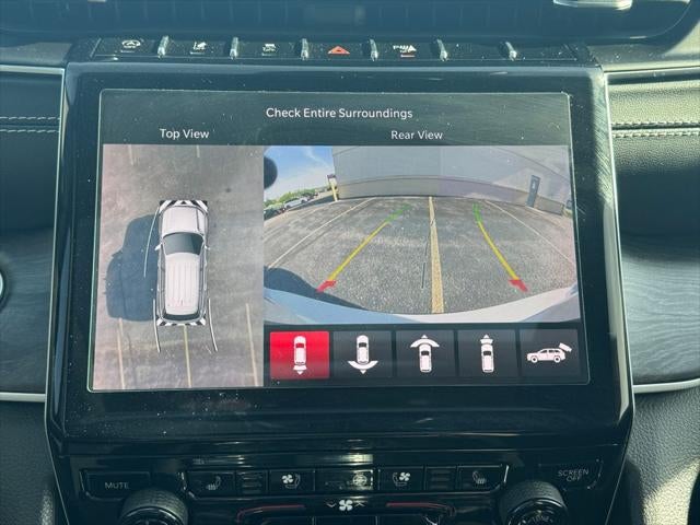 2023 Jeep Grand Cherokee L Limited 4WD