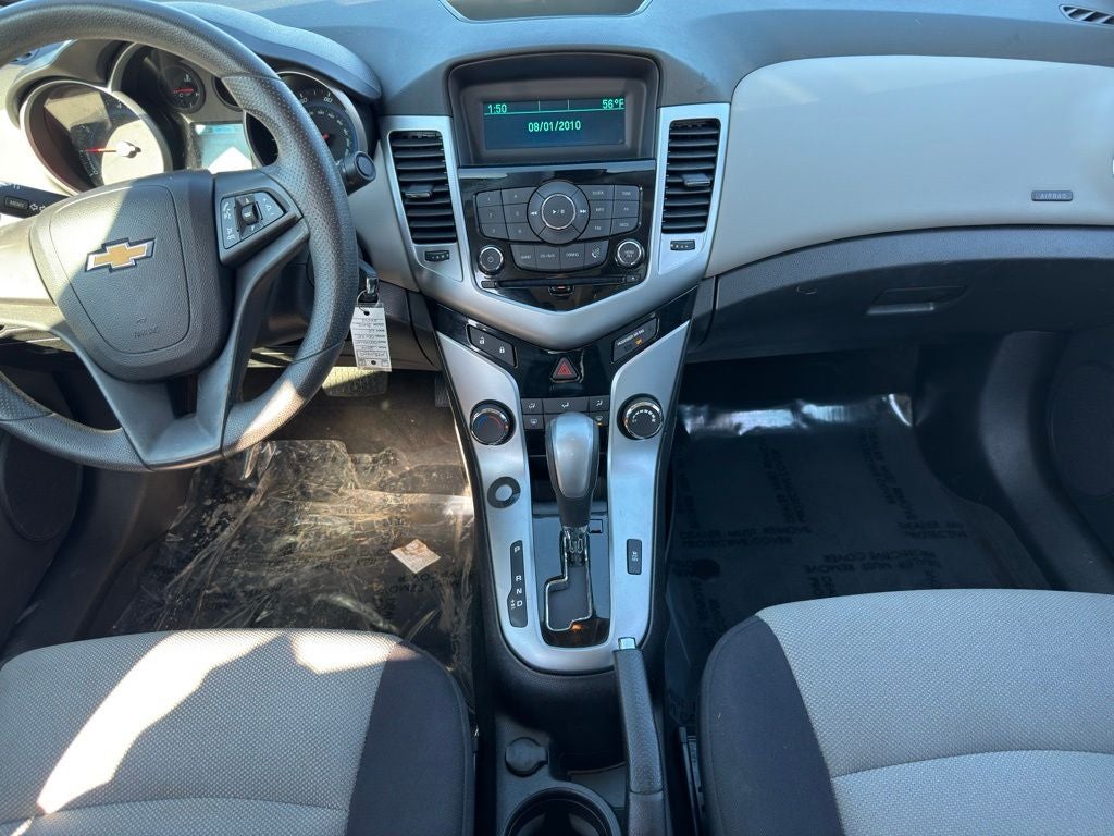 2014 Chevrolet Cruze LS FWD