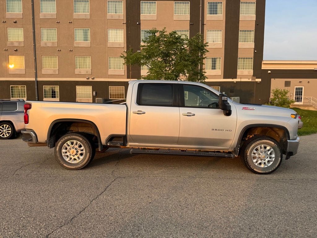 2021 Chevrolet Silverado 3500HD LT 4WD