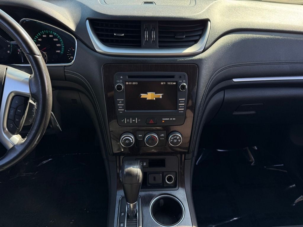 Used 2017 Chevrolet Traverse 1LT with VIN 1GNKVGKD0HJ208346 for sale in Rochester, Minnesota