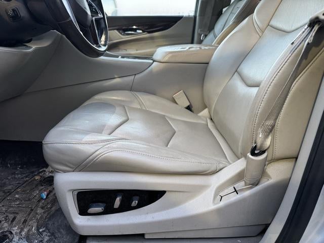 2016 Cadillac Escalade ESV Luxury 4WD