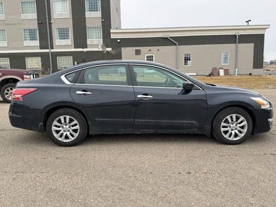 2015 Nissan Altima 2.5 S FWD