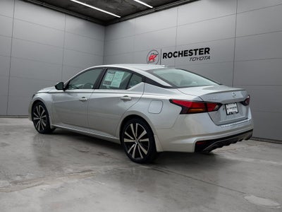 2021 Nissan Altima 2.5 SR FWD