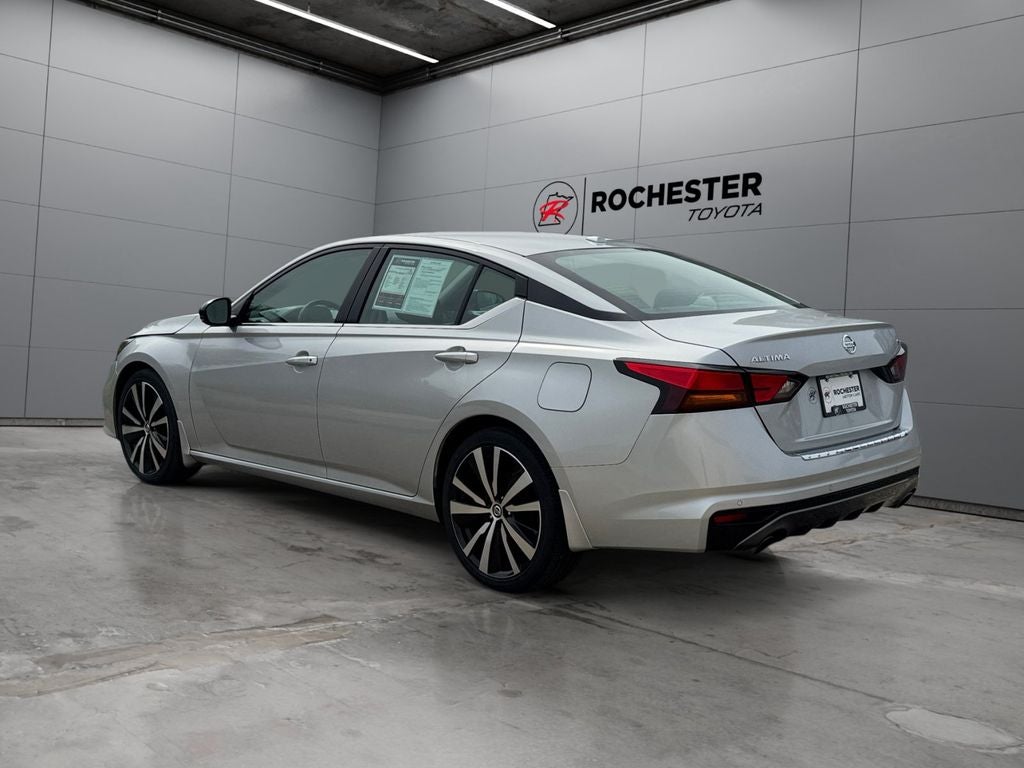 2021 Nissan Altima 2.5 SR FWD