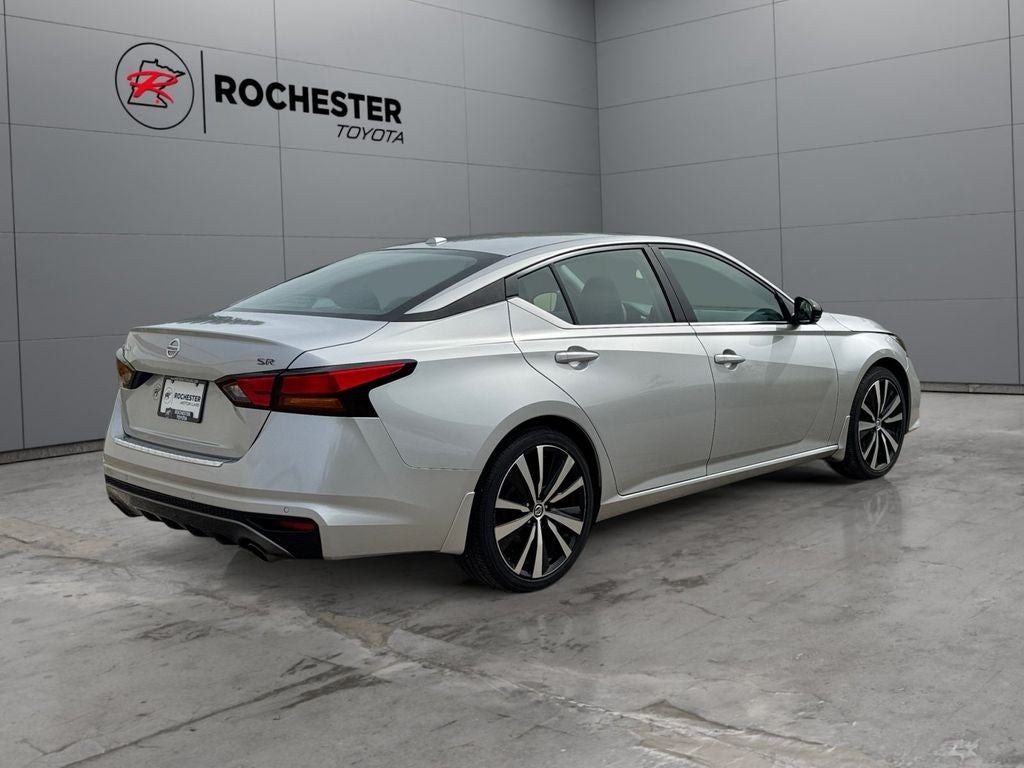 2021 Nissan Altima 2.5 SR FWD