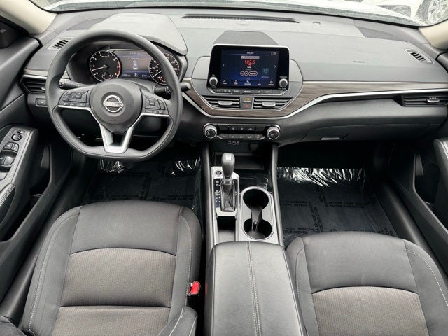 2024 Nissan Altima 2.5 SV FWD